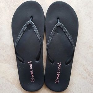 WetSeal Black Flip-Flops